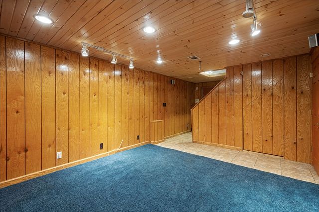 110 Kathy Ann Ln, Peters Twp, PA 15317