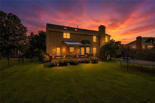 110 Kathy Ann Ln, Peters Twp, PA 15317