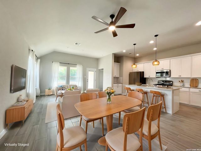 1518 STONY ISLAND DR, San Antonio, TX 78245