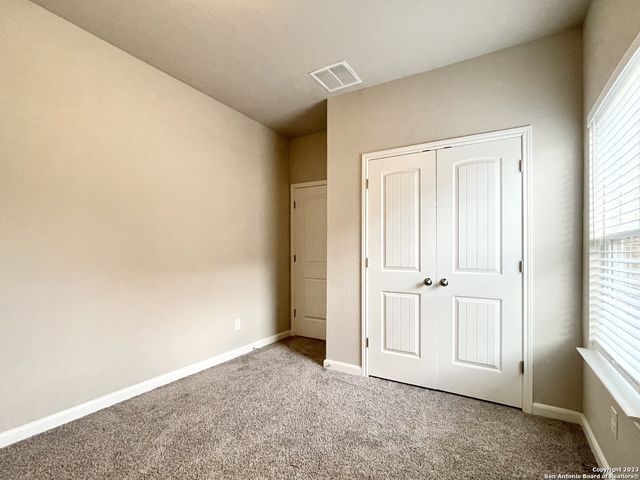 1518 STONY ISLAND DR, San Antonio, TX 78245