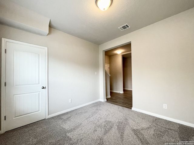 1518 STONY ISLAND DR, San Antonio, TX 78245