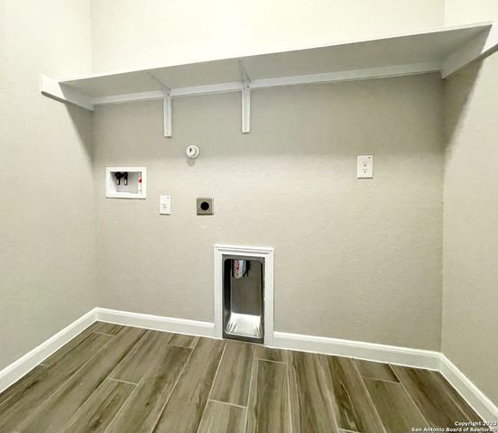 1518 STONY ISLAND DR, San Antonio, TX 78245
