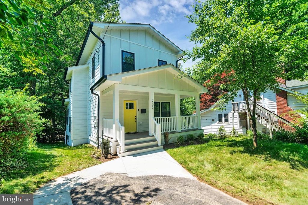 203 LINCOLN AVE, Takoma Park, MD 20912