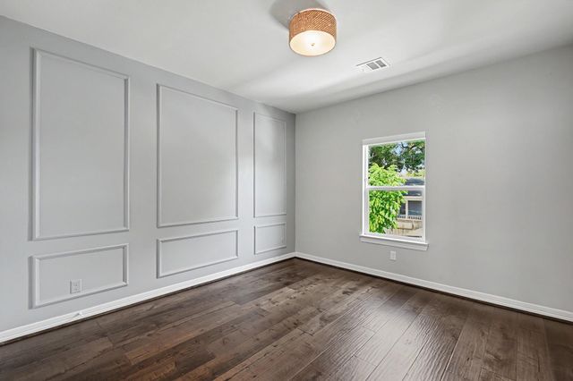 1906 Gardenia Drive, Houston, TX 77018