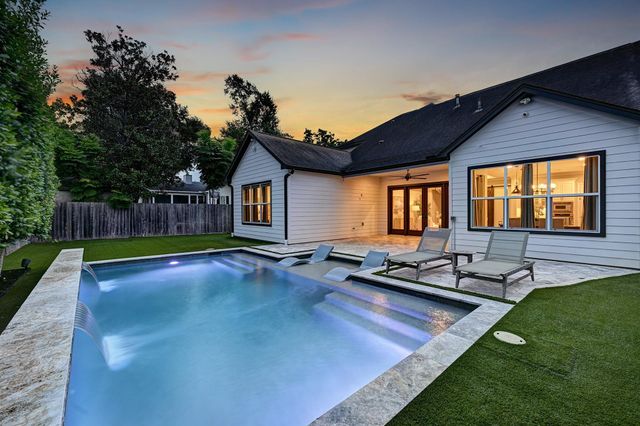 1906 Gardenia Drive, Houston, TX 77018