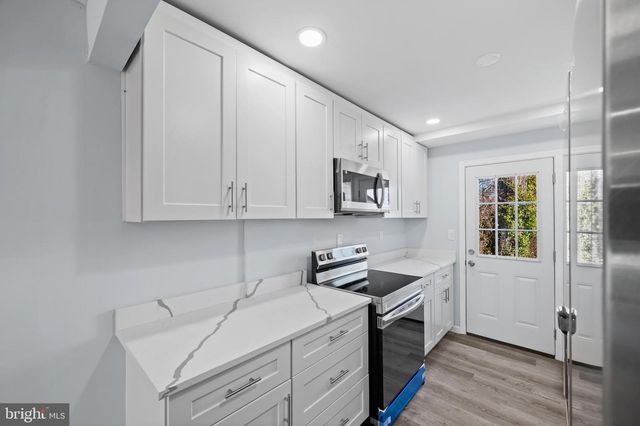 7708 BENDER RD, Landover, MD 20785