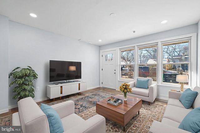 7708 BENDER RD, Landover, MD 20785