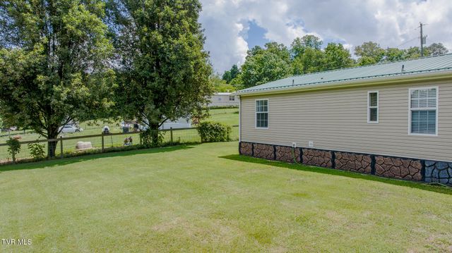 112 Grassy Valley Road, Whitesburg, TN 37891