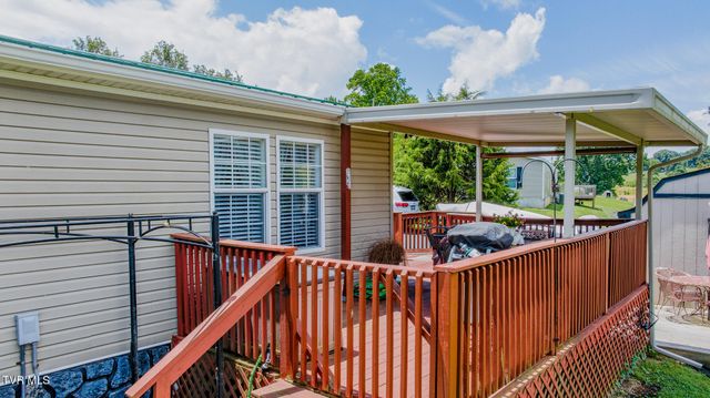 112 Grassy Valley Road, Whitesburg, TN 37891
