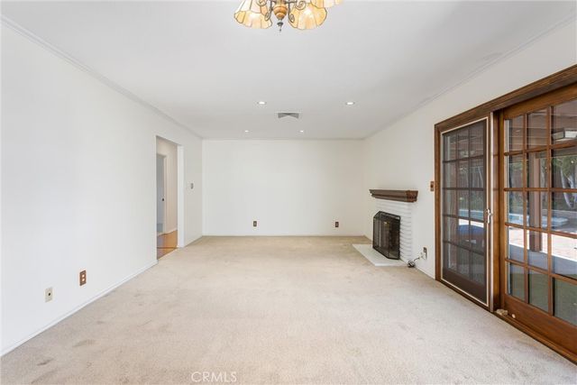 612 Lakeside Avenue, Redlands, CA 92373