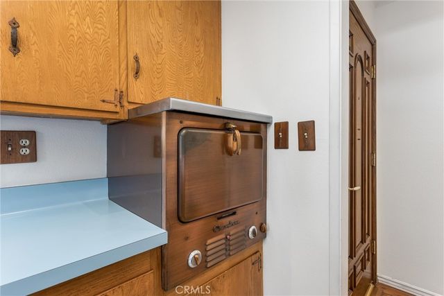 612 Lakeside Avenue, Redlands, CA 92373