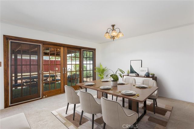 612 Lakeside Avenue, Redlands, CA 92373