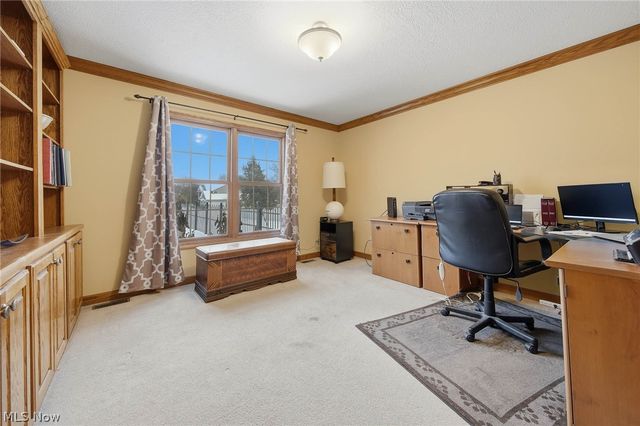 11080 Dunsby Avenue NW, Uniontown, OH 44685