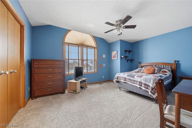 11080 Dunsby Avenue NW, Uniontown, OH 44685