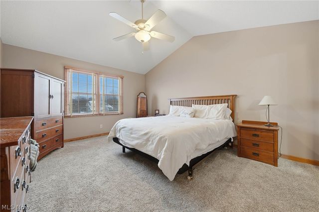 11080 Dunsby Avenue NW, Uniontown, OH 44685