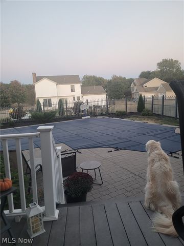 11080 Dunsby Avenue NW, Uniontown, OH 44685