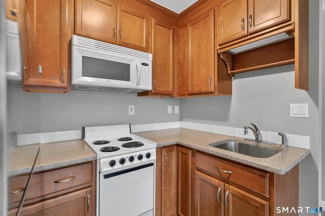 1 Gold Street 3F, Hartford, CT 06103