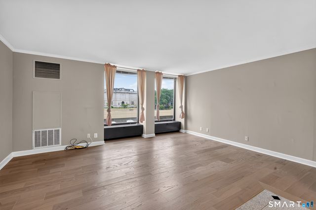 1 Gold Street 3F, Hartford, CT 06103