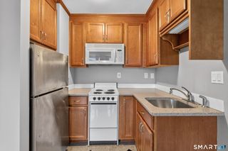 1 Gold Street 3F, Hartford, CT 06103