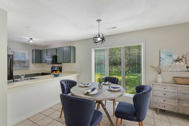 4407 Great Oak Drive, North Charleston, SC 29418