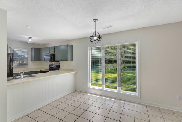 4407 Great Oak Drive, North Charleston, SC 29418