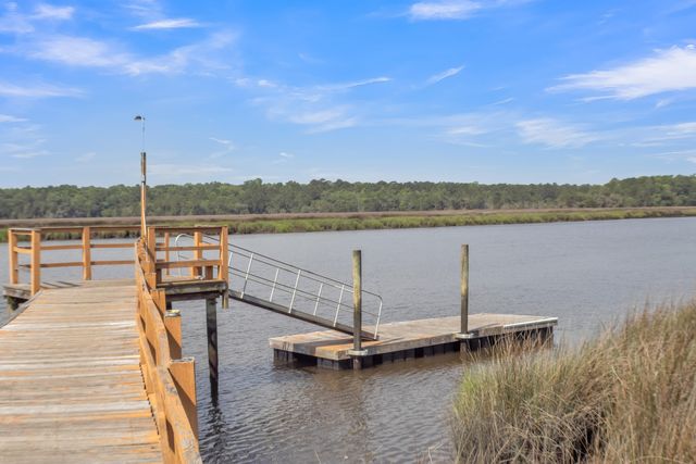 4407 Great Oak Drive, North Charleston, SC 29418