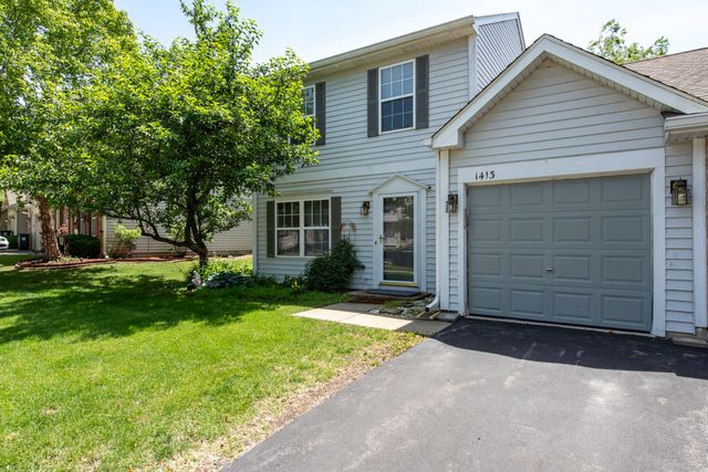 1413 W Split Oak Circle, Round Lake Beach, IL 60073