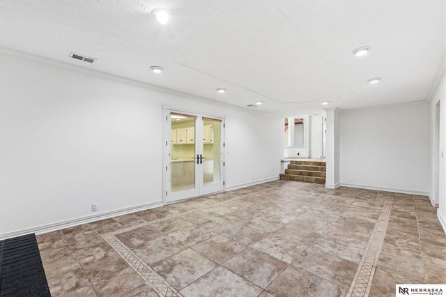 11211 Kentucky Road, Papillion, NE 68133