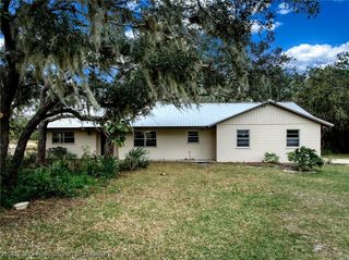 861 N Riverdale Road, Avon Park, FL 33825