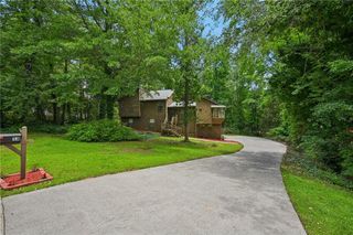 14 Bramblewood Way SW, Cartersville, GA 30120