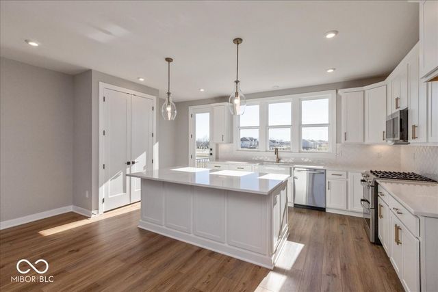 410 Elite Street, Westfield, IN 46074