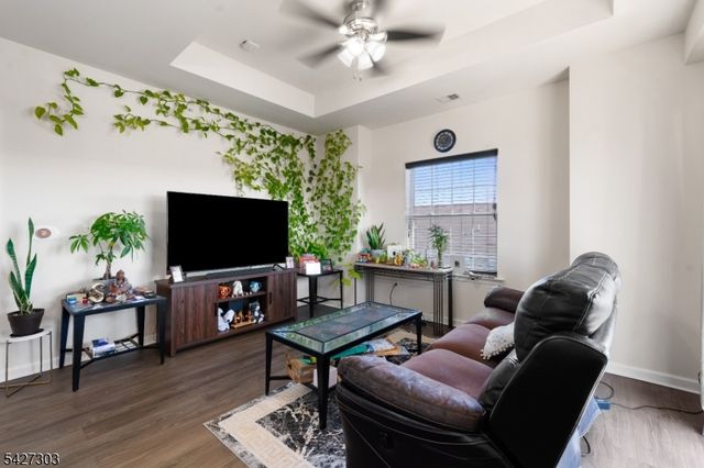 547 E Celebration Way, South Plainfield Boro, NJ 07080