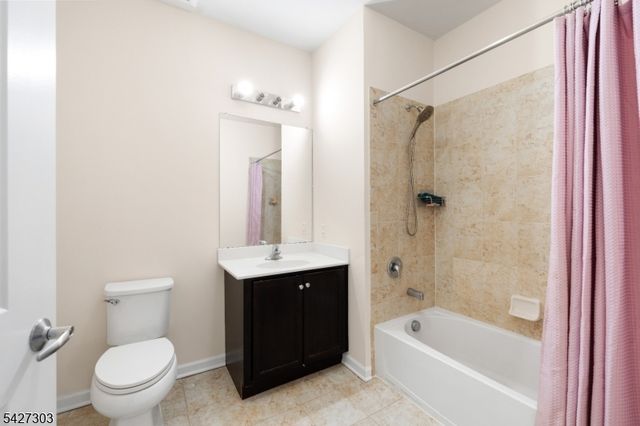 547 E Celebration Way, South Plainfield Boro, NJ 07080