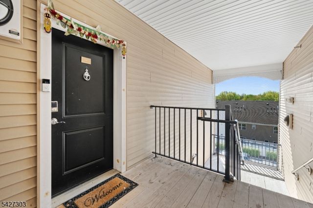 547 E Celebration Way, South Plainfield Boro, NJ 07080