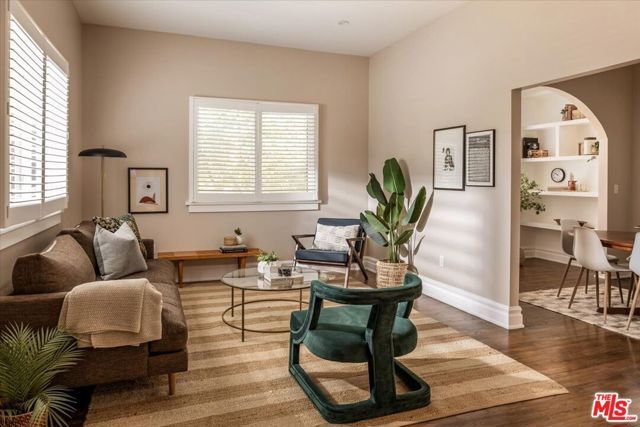 1180 N Hoover Street, Los Angeles, CA 90029