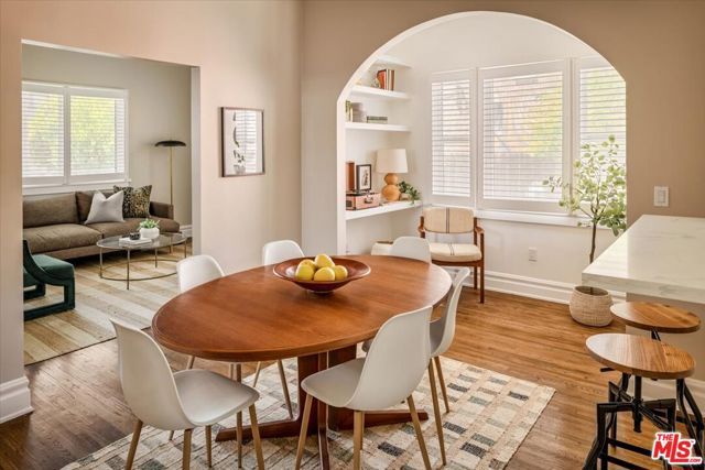 1180 N Hoover Street, Los Angeles, CA 90029