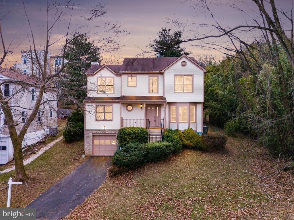 701 CORNWALL STREET, Silver Spring, MD 20901