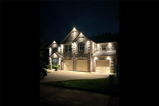 835 Lorrimont Lane, Fairburn, GA 30213