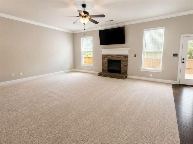 835 Lorrimont Lane, Fairburn, GA 30213