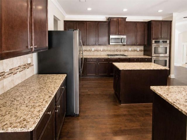 835 Lorrimont Lane, Fairburn, GA 30213