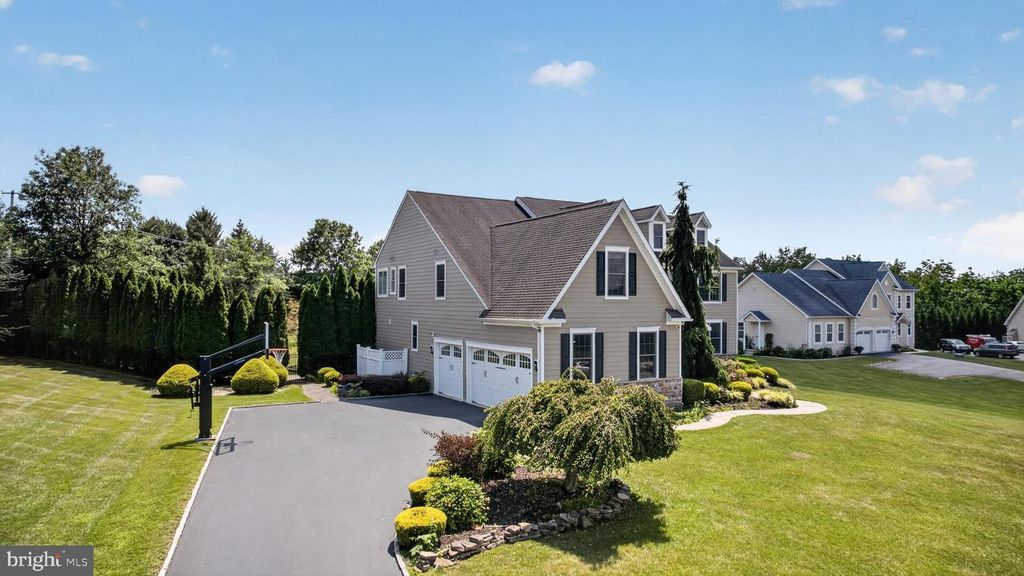200 FAIRWAY CT, HARLEYSVILLE, PA 19438 — photo 4