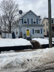 14 North Street, Meriden, CT 06451