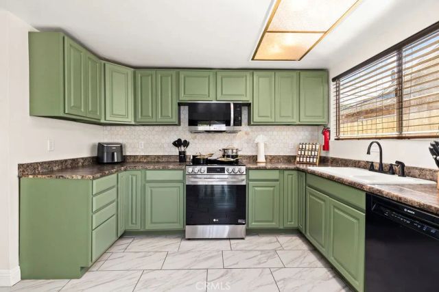 632 Kenoak Drive, Placentia, CA 92870