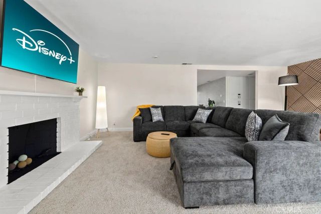 632 Kenoak Drive, Placentia, CA 92870