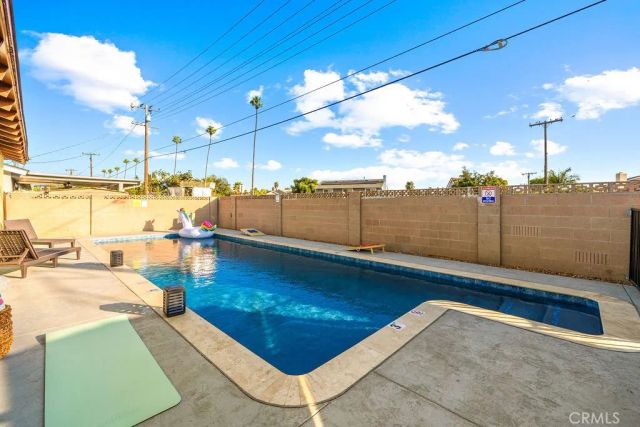 632 Kenoak Drive, Placentia, CA 92870