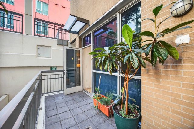 300 W Beech St 10, San Diego, CA 92101