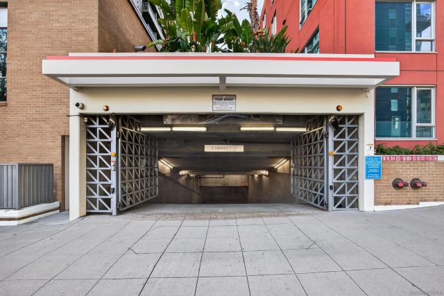 300 W Beech St 10, San Diego, CA 92101