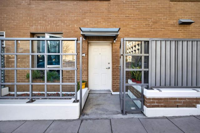 300 W Beech St 10, San Diego, CA 92101