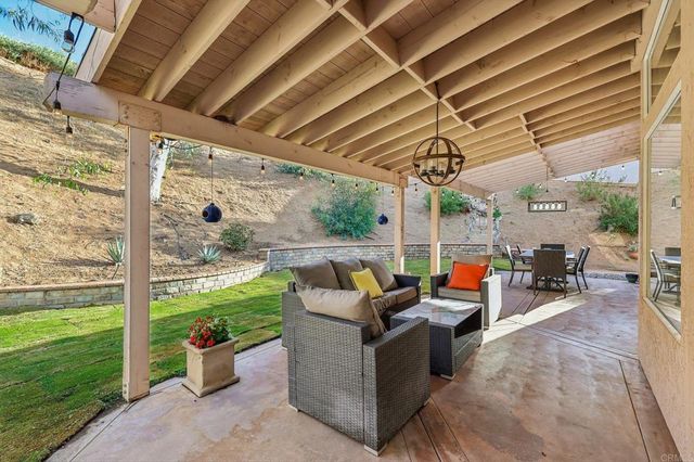 1482 Horsemill Road, El Cajon, CA 92021