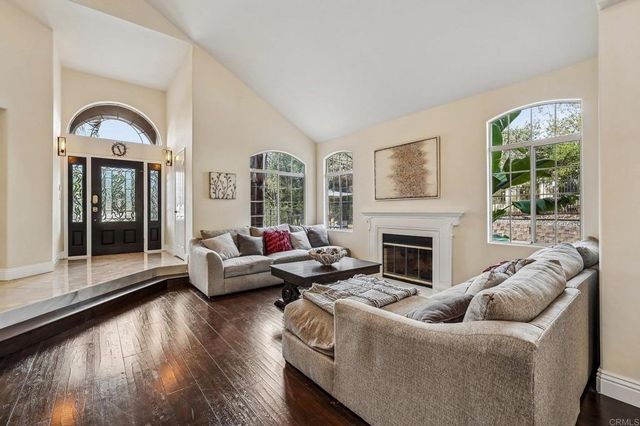 1482 Horsemill Road, El Cajon, CA 92021